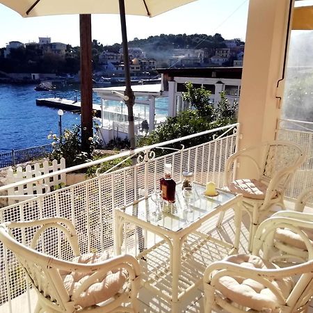 Sea Rose Apartment Kassiopi Exterior photo