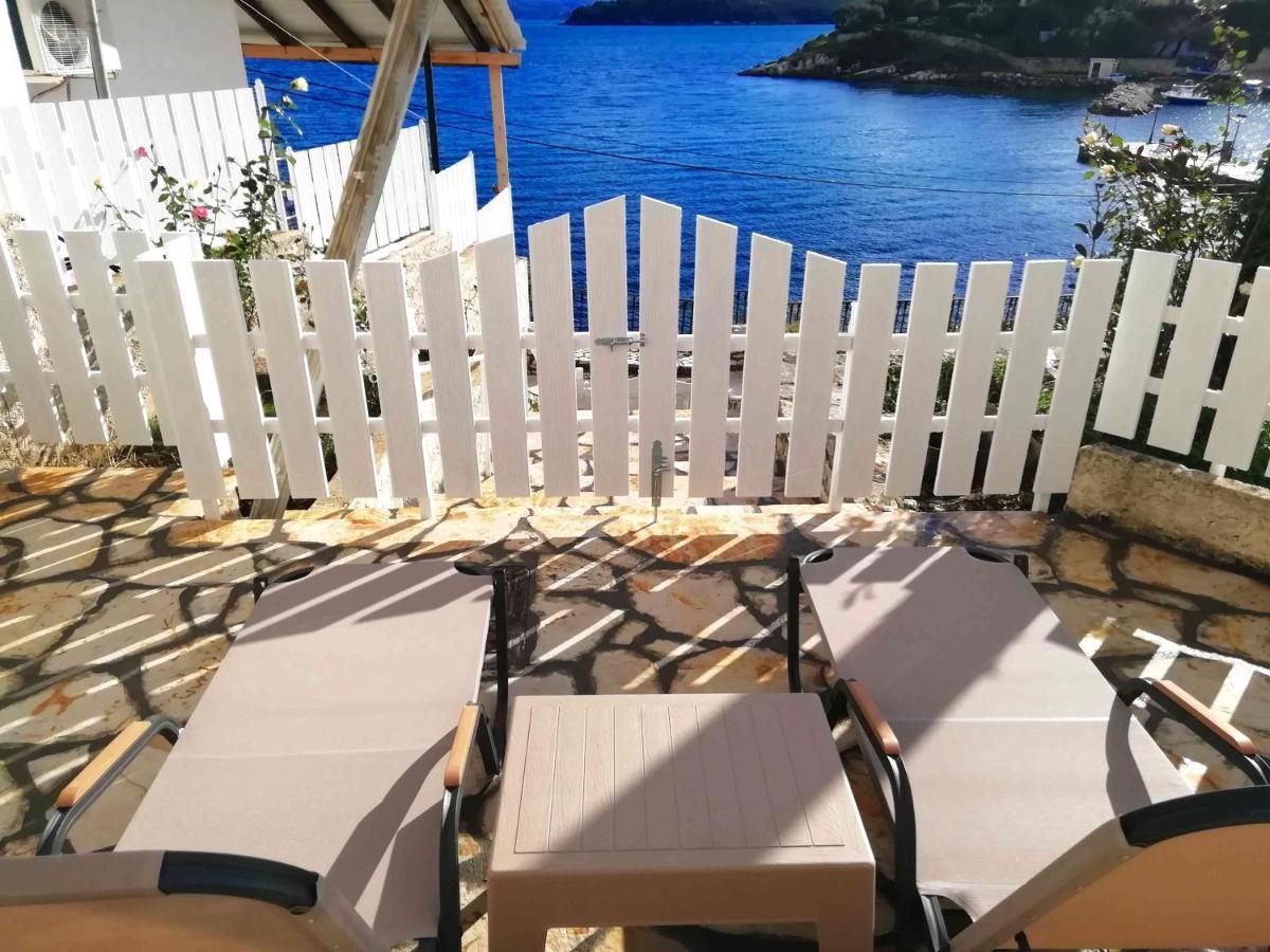 Sea Rose Apartment Kassiopi Exterior photo